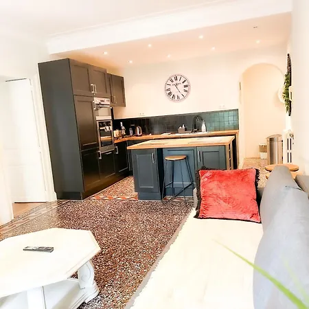 Superbe Proche Apartment Quincy-Voisins